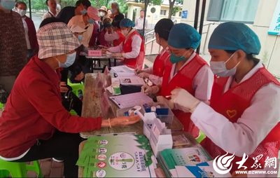 簽而有約，共享健康 東營(yíng)區(qū)中醫(yī)院世界家庭醫(yī)生日義診活動(dòng)紀(jì)實(shí)